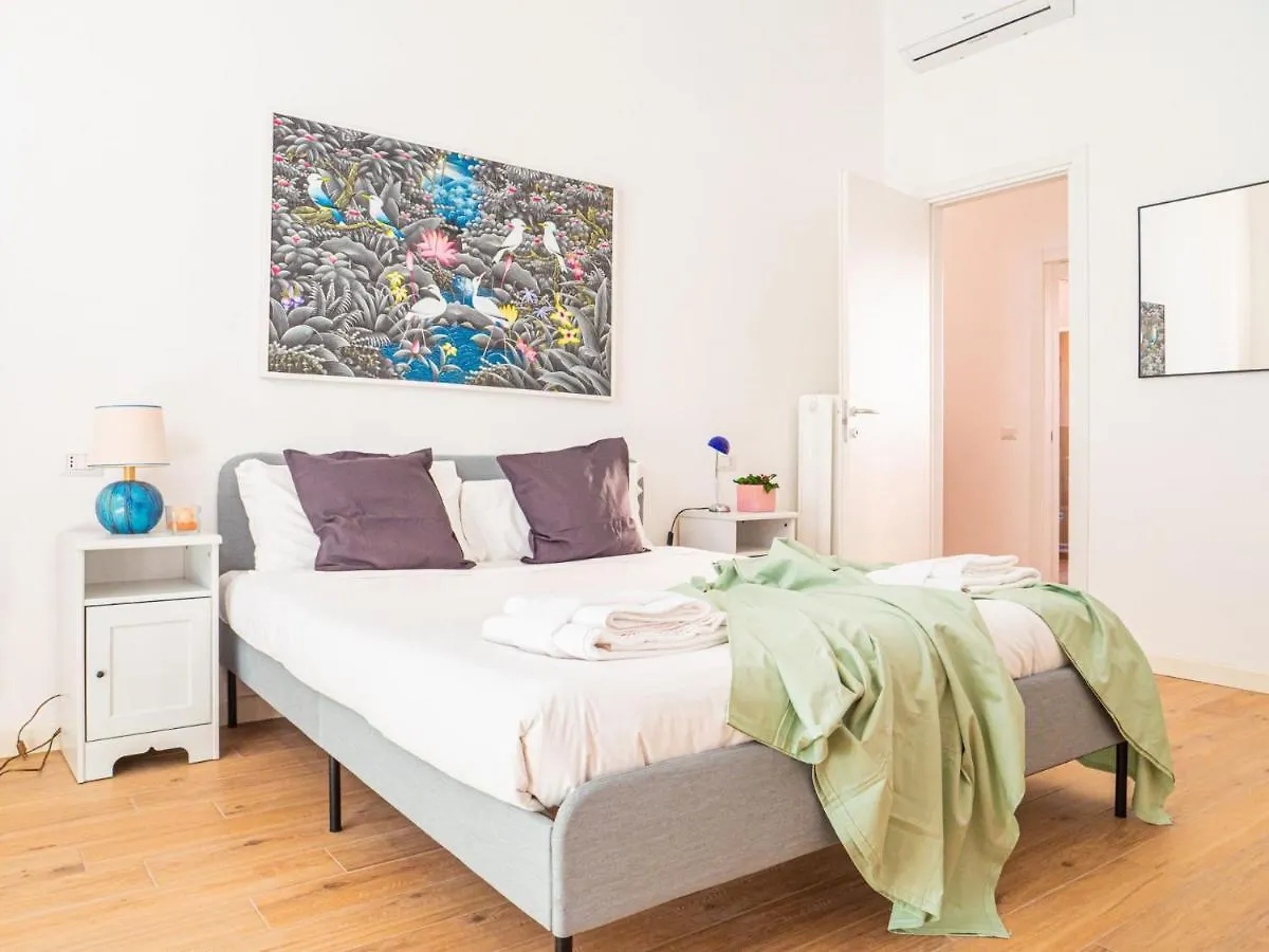 The Best Rent - Apartment Close To Porta Romana Milan 0*,